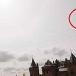 UFO a kastély felett?