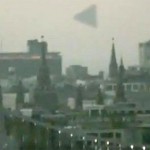 Óriási űrhajó Moszkva felett - Videóval!