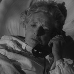 Telefonon hívogatja a halott férj az asszonyt!