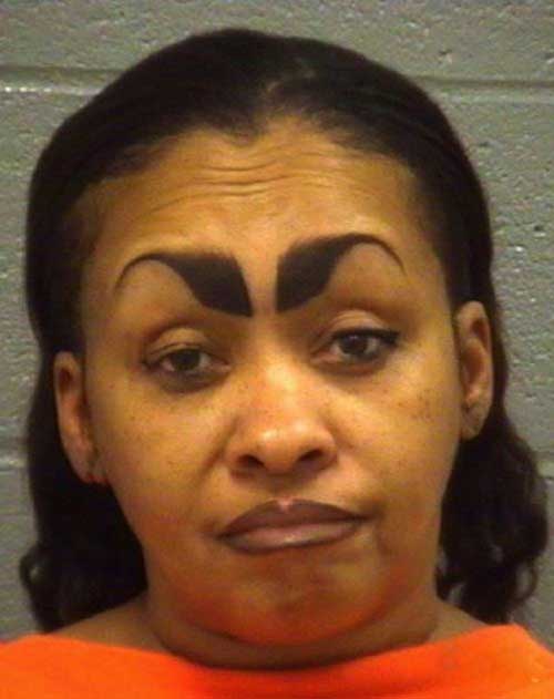 eyebrow-fails-shaped