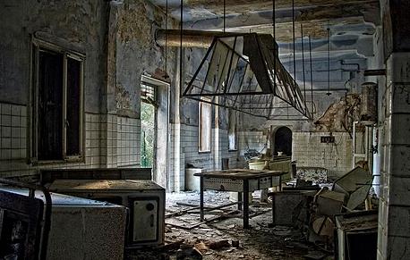 Poveglia-Island-near-Venice-Italy-interior-2