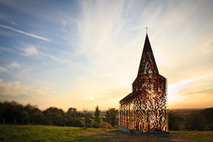 Reading-between-the-Lines-Gijs-Van-Vaerenbergh-2011-photo-Kristof-Vrancken-Z33-yatzer-1