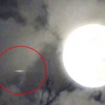 Itt az UFO, hol az UFO? [Érdekes felvétel!]