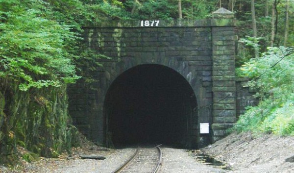 Hoosac-Tunnel-e1415006695366